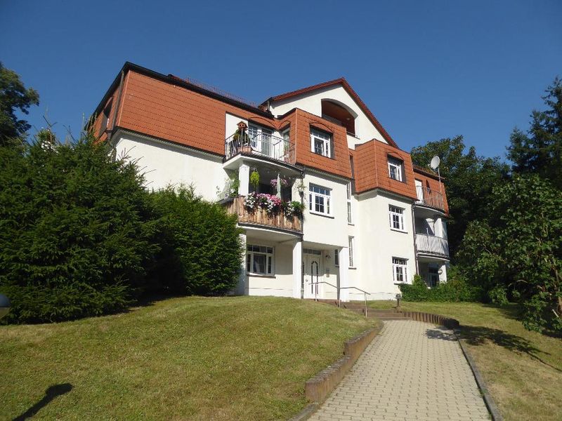 Paketangebot, einmalige Gelegenheit... 5 vermietete Wohnungen im Unterlosaer Weg in Oelsnitz